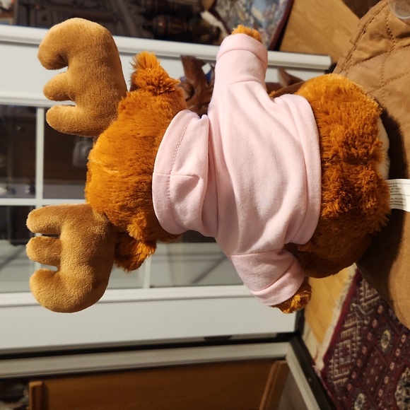 Wyoming 🫎 Moose Pink Sweatshirt "I ❤️ Wyoming" Embroidered on Hooves Like New! - Picture 4 of 6